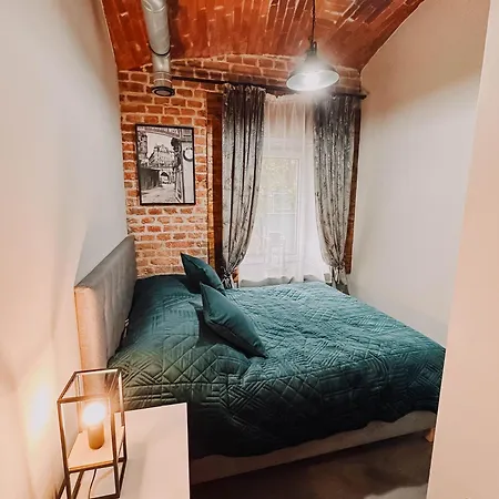 W Twierdzy アパート *